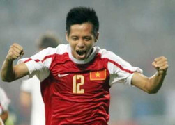 Văn Quyết mở điểm cho U23 VN ngay phút thứ nhất