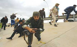 Loạn ẩu đẫm máu giữa các phe phái thời hậu Gaddafi