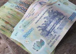 Phóng viên Pháp luật TP.HCM bị 'ép' nhận tiền