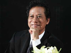 Chế Linh 'biến' bầu sô Hoàng Tiến thành người quản lý