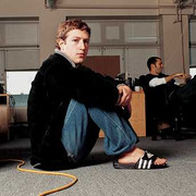 Zuckerberg xóa Facebook: Cư dân mạng hoảng loạn?