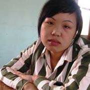 Cô gái bán tình địch lẳng lơ vào 'động quỷ'