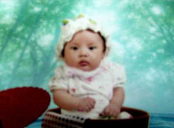 Nỗi đau mẹ bé 6 tháng tuổi nghi bị bố đánh chết