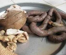 Mù tịt nguồn gốc của những bộ lòng nóng hổi