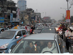 Muốn đi ôtô, cần 20 triệu đồng trong tài khoản