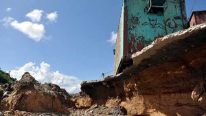 Tiếng nổ lạ ở Quảng Nam: Xem xét di dời dân