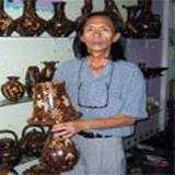 Lão khùng nghèo kiết xác thành tỉ phú nhờ miếng gáo dừa