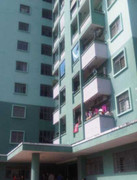 Hà Nội: Ngã từ tầng 9, bé 3 tuổi tử vong