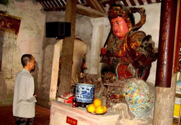 100 pho tượng đất ở chùa Nôm đã 1.000 năm không hỏng?