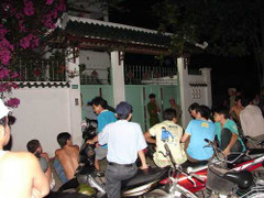 Nói chuyện riêng trong lớp, HS lớp 8 bị đánh chết