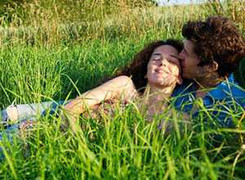 Thầy giáo cưỡng bức tôi làm chuyện người lớn