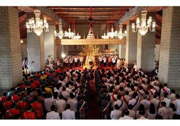 Hình ảnh lễ mừng thọ Quốc vương Thái Lan 84 tuổi