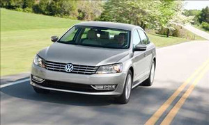 9 mẫu xe đời 2012 tiết kiệm nhiên liệu giá dưới 1 tỷ