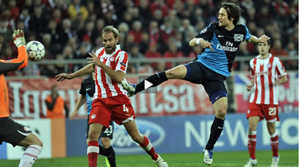 Olympiacos 3-1 Arsenal: Tạm biệt người Hy Lạp
