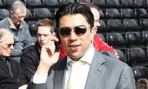 Tevez sắp tới Milan: Vòi bạch tuộc kiểu Nam Mỹ