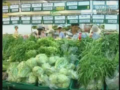 TP.HCM: Hàng bình ổn giá cho Tết sẽ ngập tràn