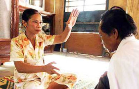 Những 'thần y' kỳ dị nhất Việt Nam