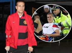 MU gặp tai họa: Thủ quân Vidic nghỉ cả mùa