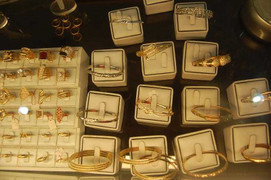 Vàng Bảo Tín Minh Châu giảm còn 44 triệu đồng/lượng