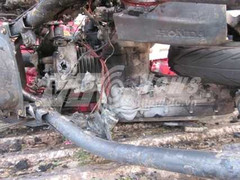 Hình ảnh xe máy Honda AirBlade bị cháy trơ khung