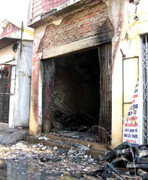 Cháy gas chết 2 mẹ con: Không có cửa thoát hiểm