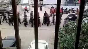 Trung Quốc bắt người vì tung tin đồn lên internet