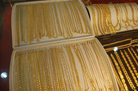 Giá vàng Bảo Tín Minh Châu giảm sâu về vùng 42 triệu