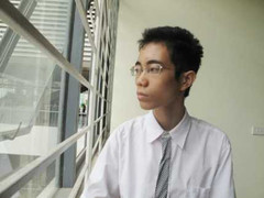 Ông nội mất, cậu học trò nghèo trường Ams lại khổ