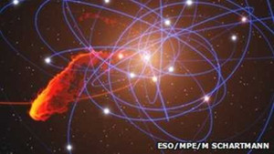 Khám phá cảnh hố đen khổng lồ nuốt trọn đám tinh vân