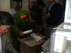 Hà Nội, Đà Nẵng bắt hàng ngàn bao thuốc lá lậu