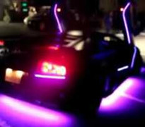 Khi Ferrari và Lamborghini “chơi” đèn LED