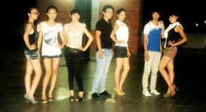 Thăm 'lò luyện mỹ nhân chân dài' ở đất Cảng