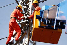 Tăng giá điện cuối năm, cú lách khôn ngoan của nhà đèn