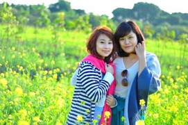 Chùm ảnh công chúa Kiếm Rồng rực rỡ bên hoa cải