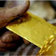 Công an điên đầu với kẻ cướp si tình bậc nhất Việt Nam