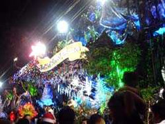 TP.HCM, Đà Nẵng bừng sáng lung linh đón Noel, năm mới