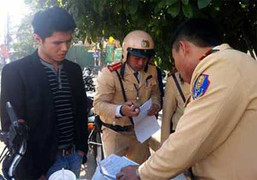 Tướng Nhanh yêu cầu xử lý nghiêm BMW X6 không biển