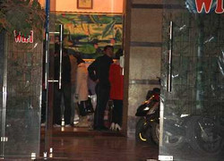 Nhà nghỉ, trông xe 