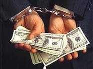 Bắt quả tang một Phó phòng Ngoại vụ nhận hối lộ