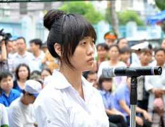 Ngày 9/1, xử phúc thẩm thiếu nữ tát CSGT giữa phố