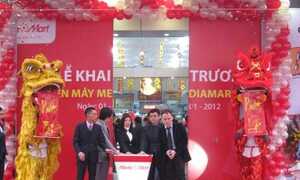 Khai trương, MediaMart Long Biên giảm giá 49%