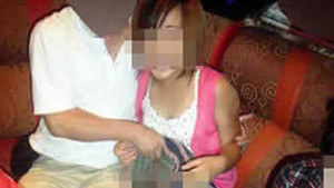 Chuyện 'thượng đế' thác loạn trong quán 'karaoke ôm'