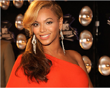 Beyonce đã sinh con gái đầu lòng?