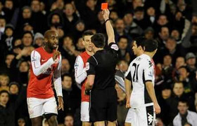 Fulham 2-1 Arsenal: Thẻ đỏ làm hại 'Pháo thủ'