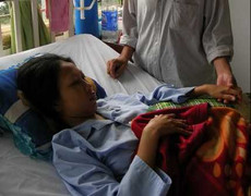 Cảnh cáo bác sĩ cắt 2 thận của nữ bệnh nhân