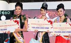 BTC Nữ hoàng Trang sức 2011 sẽ công khai lùm xùm