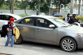 Lạnh 8 độ C, học sinh Hà Nội phải nghỉ học