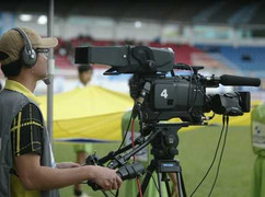 VTC sẽ không dừng phát sóng Super League vì AVG