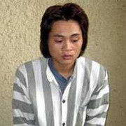 Ép người yêu mang thai 5 tháng ăn bả chó để 'xù' cưới