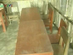 Học sinh nghỉ học vì sợ lây bệnh lạ